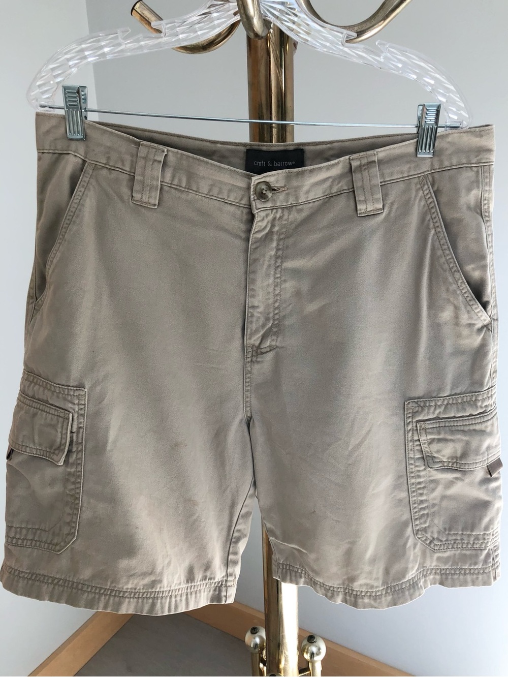 Men’s Tan Khaki 6 Pocket Cargo Shorts Size 34